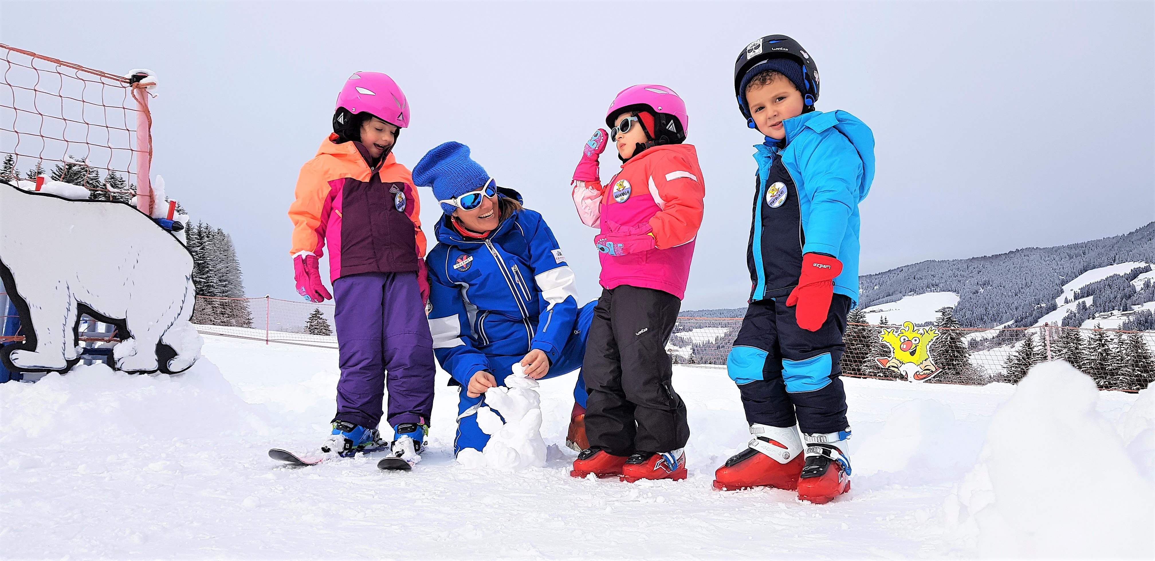 Maestri della Scuola Sci Dobbiaco sulle piste delle Dolomiti